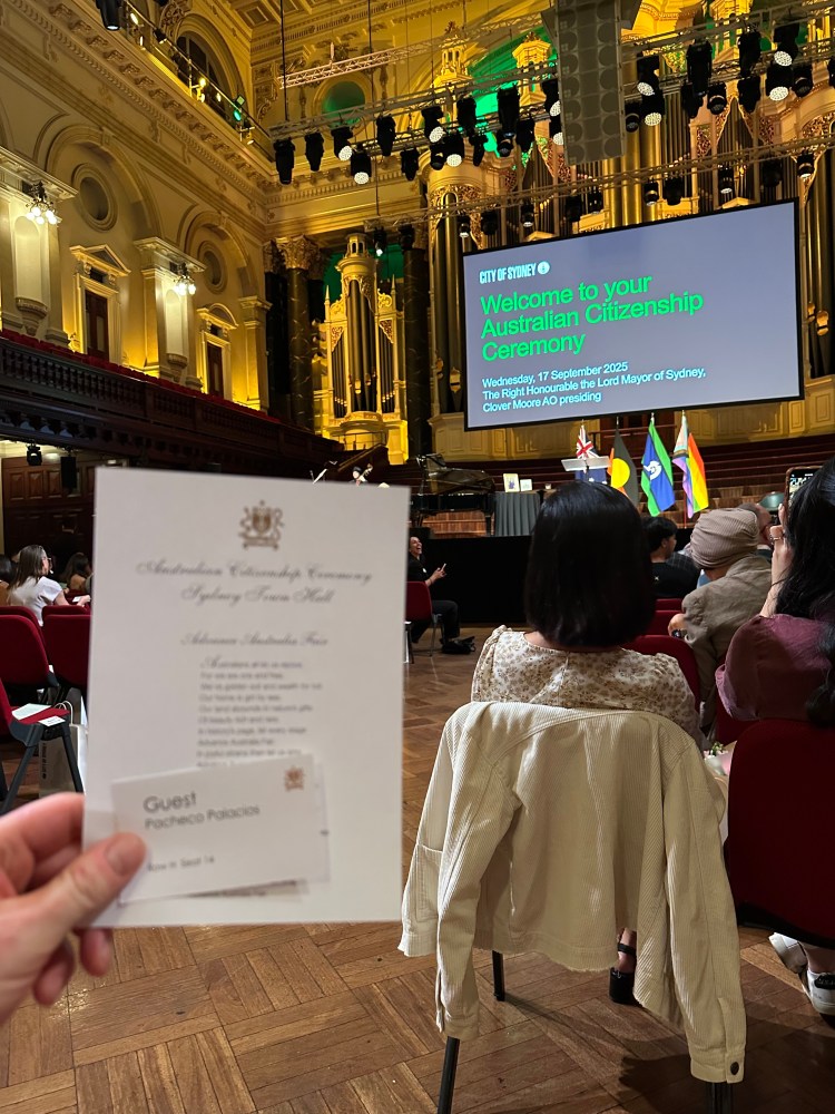 Aquí te cuento todos los detalles de mi ceremonia de ciudadanía australiana. Al fin podré aplicar al pasaporte australiano y así conservar también mi nacionalidad chilena.